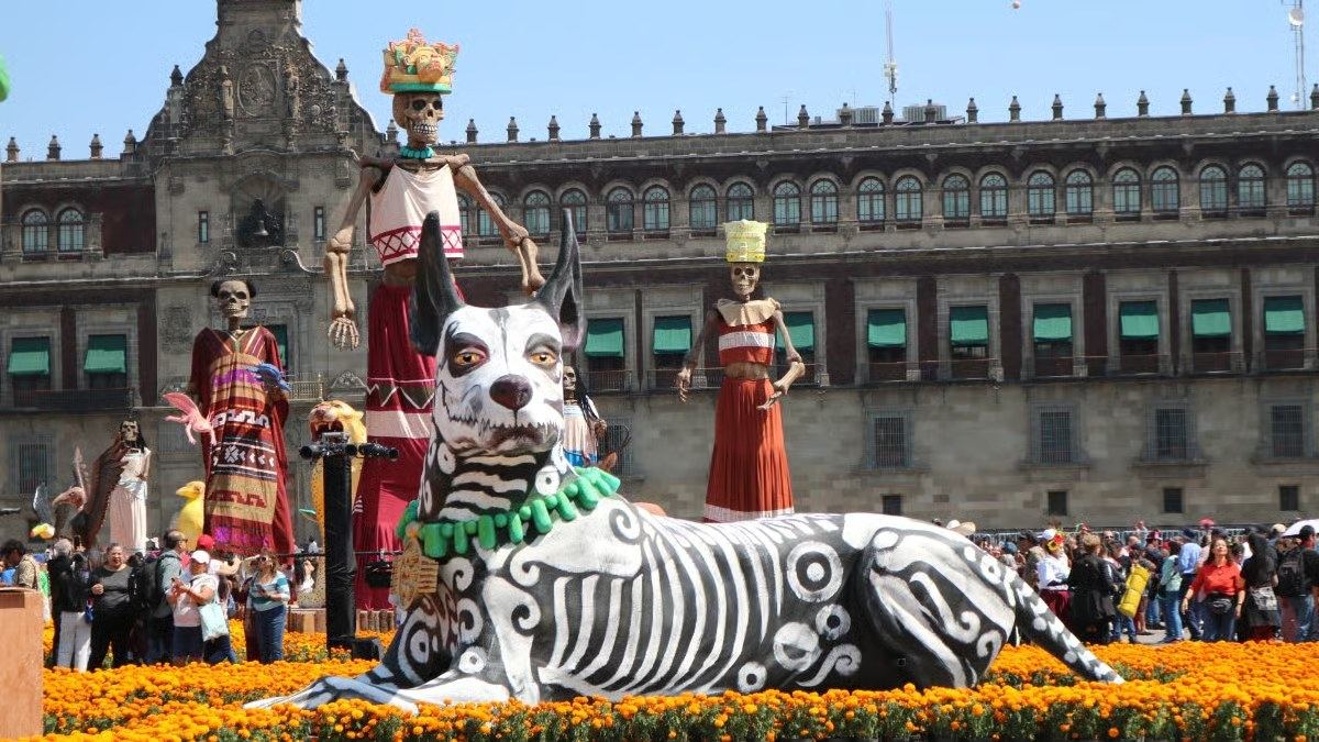 Ofrendas tradicionales de Día de Muertos